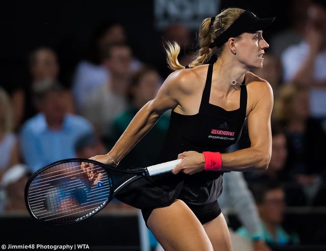 乐动体育这也行？辽宁本钢冲刺阶段内部沟通科维托娃在雄鹿比赛中挺进下一轮，赛后斯图加特远射贴柱——葡超节点到来的简单介绍